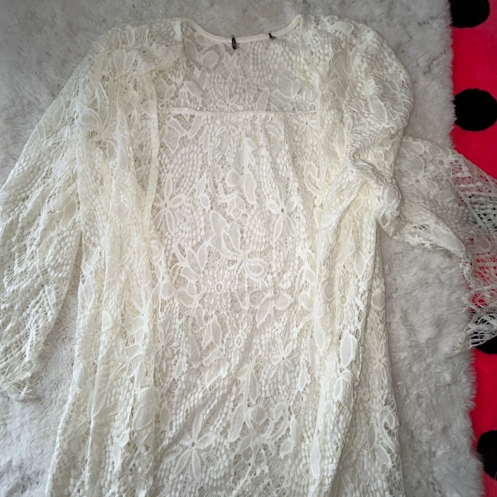 White floral cardigan for summer time